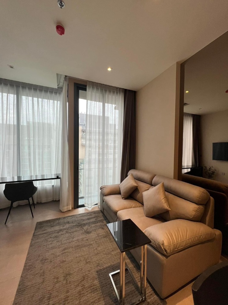 ให้เช่าคอนโดสุขุมวิท อโศก ทองหล่อ : ✨ The ESSE Asoke Condo  : 1 Bedroom, 1 Bathroom, 46 sqm .   Rental Price  42,000THB/Month   ✨