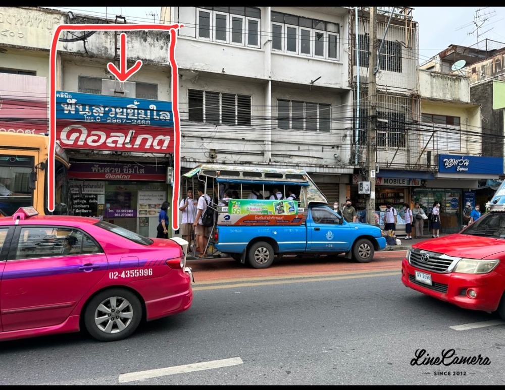 For RentShop HouseBang Sue, Wong Sawang, Tao Pun : Commercial building, 1 unit, 2 floors, good location, next to the road for rent in Nonthaburi - Pracharat area, near Non Bakery, only 40 meters