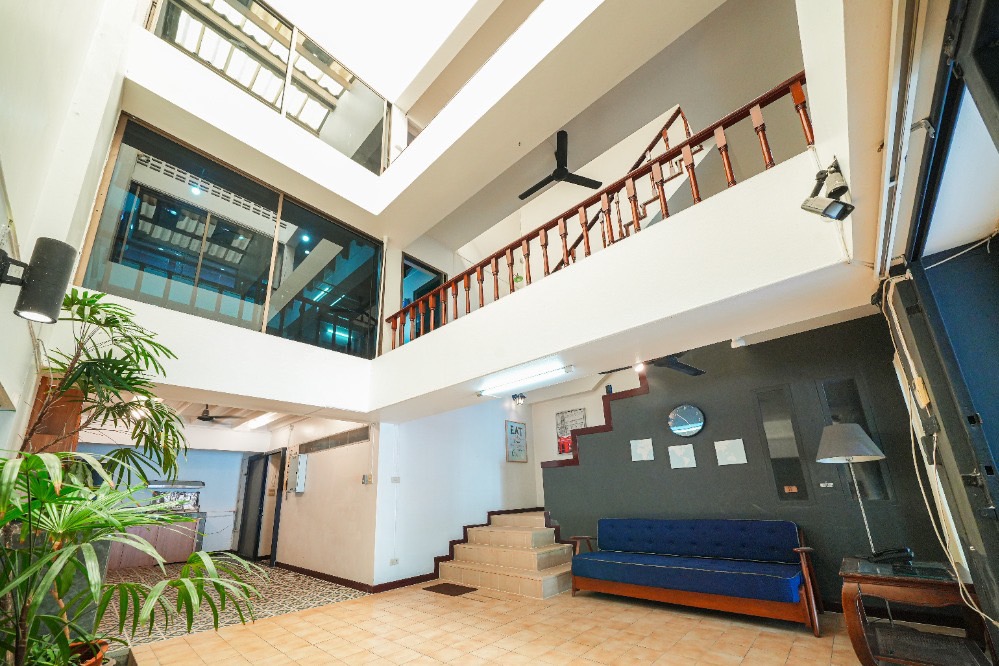 For RentTownhomeAri,Anusaowaree : ✨For Rent, 3-storey townhouse (270 sq.m.), suitable for living or home office (with rooftop), very good location, near BTS Sanam Pao, very convenient to travel.