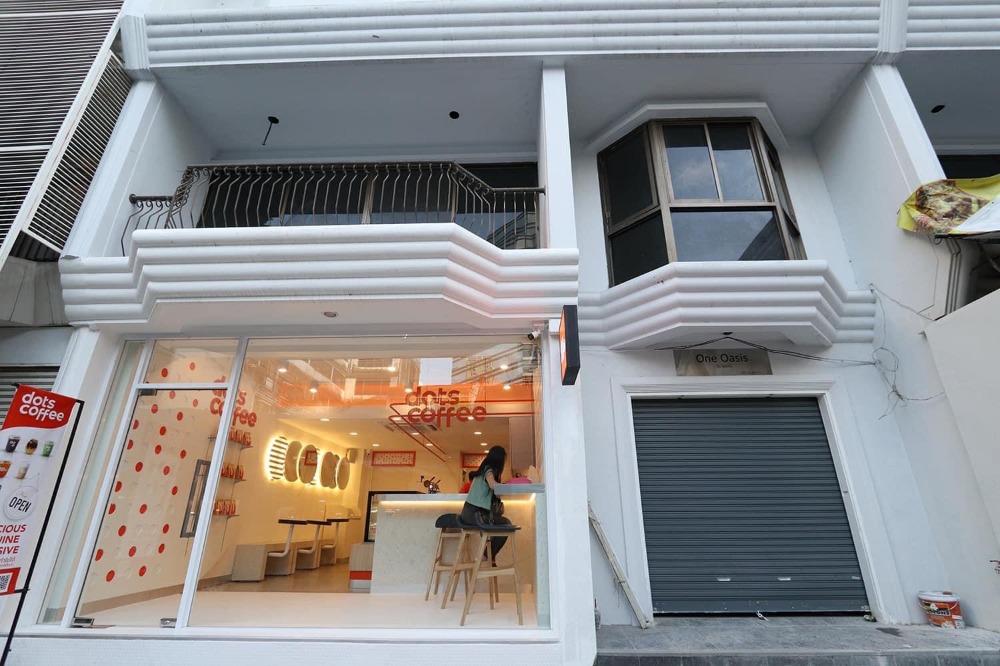 ให้เช่าคอนโดสยาม จุฬา สามย่าน : LTH9264 – Commercial  FOR RENT in Phoenchit size 222 Sq.m. near BTS Phoenchit Station ONLY 100k/Month