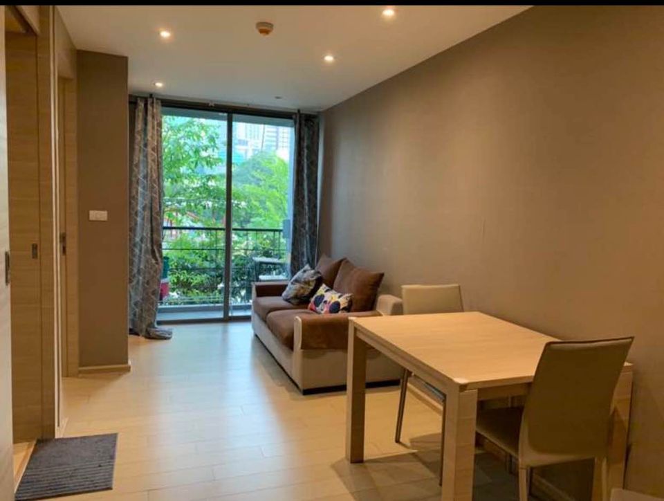 ให้เช่าคอนโดสีลม ศาลาแดง บางรัก : 👑 Klass Condo Silom  👑  เฟอร์นิเจอร์และเครื่อใช้ไฟฟ้าครบ ห้องสวย พร้อมให้เช่า