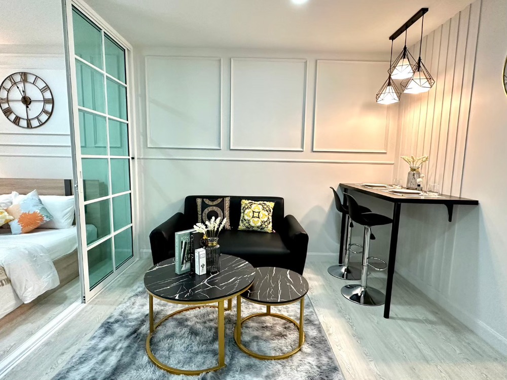 ขายคอนโดบางซื่อ วงศ์สว่าง เตาปูน : ห้องตกแต่งใหม่ สวยตรงปก ไม่จกตา Regent Home 6/2 กั้นห้อง 1ห้องนอน 31 ตร.ม. 1.15ล้านเท่านั้น ติดต่อคุณทัช 080-397-4164