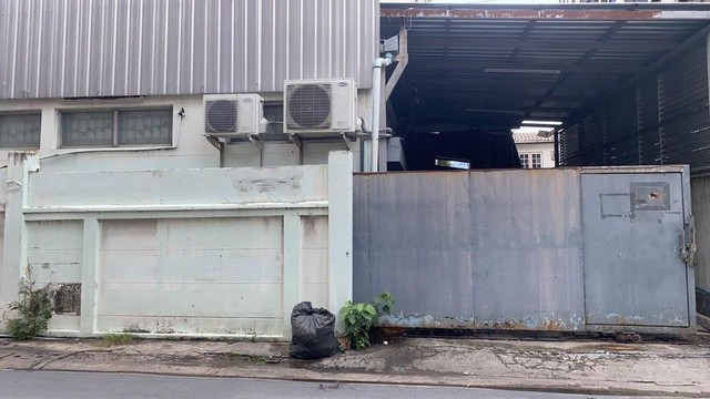 For RentWarehouseLadprao, Central Ladprao : BS1189 Warehouse for rent, usable area 400 sq m. Soi Ladprao 26, near MRT Ratchadapisek, only 300 meters