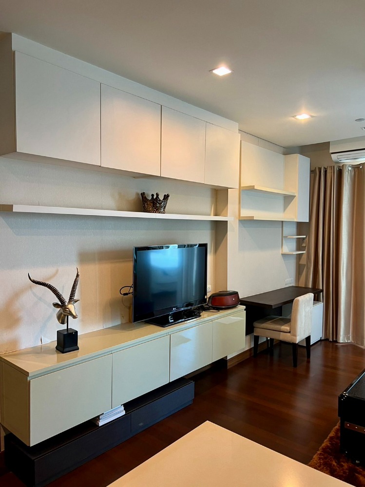 For SaleCondoSukhumvit, Asoke, Thonglor : Condo for sale, very good price, beautiful room, high floor, Ivy Thonglor