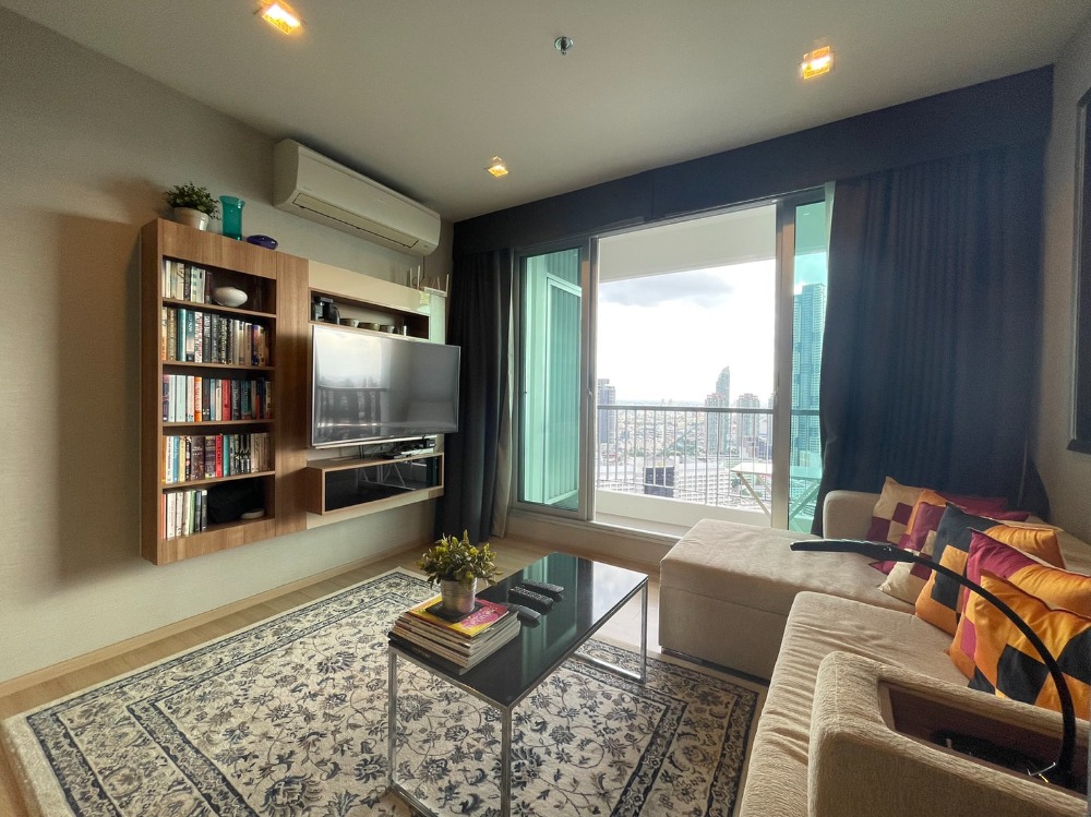 For SaleCondoSathorn, Narathiwat : 2 bedroom for sale Rhythm Sathorn is the best location here. and new rooms, 99% condition