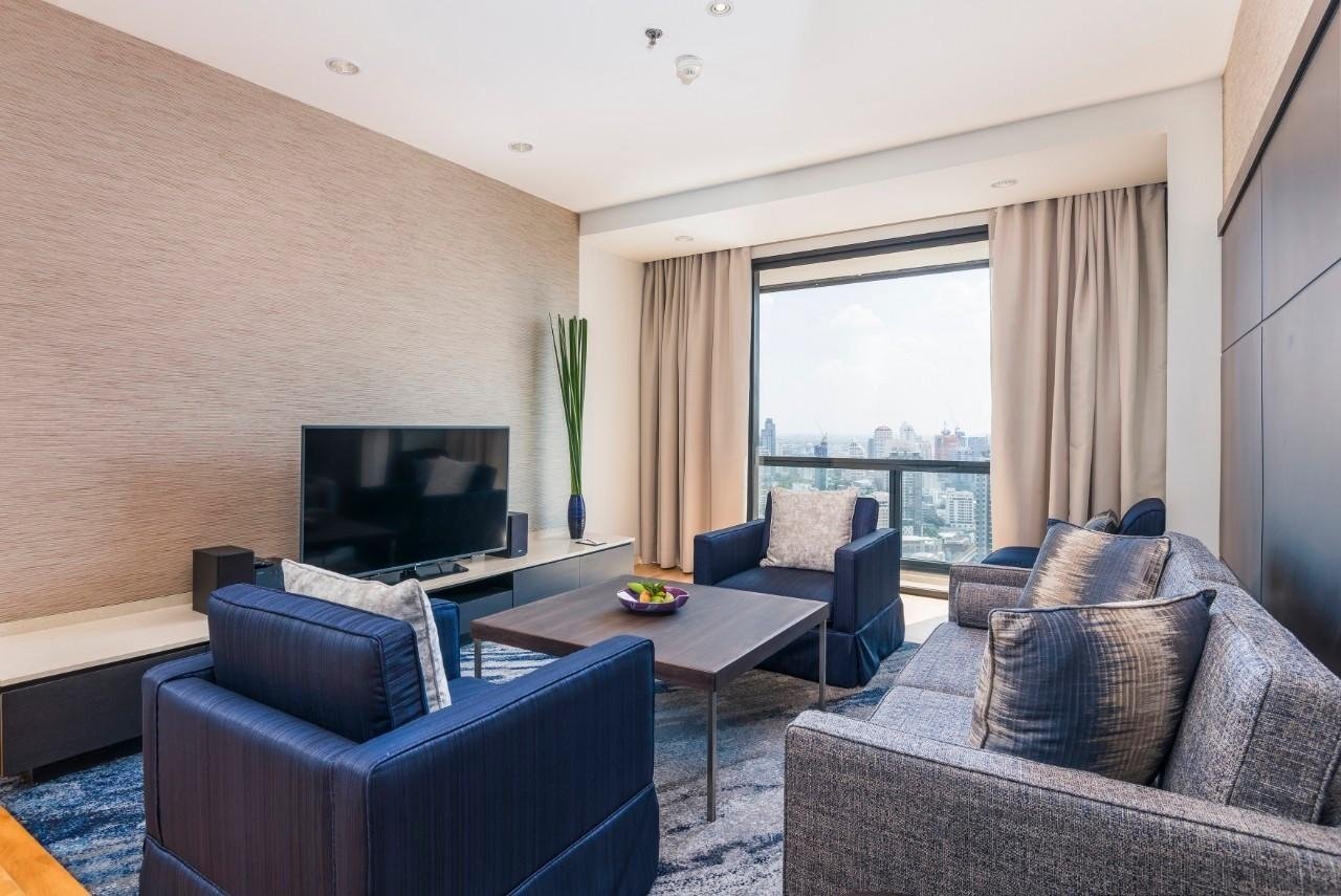 ให้เช่าคอนโดสุขุมวิท อโศก ทองหล่อ : LTH8762 ‚ Emporium Suites Bangkok FOR RENT¬† 1 bed 1 bath size 115 Sq. M. Near BTS Phrom Phong Station ONLY 110k/Month¬†