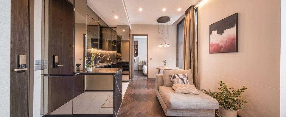 ให้เช่าคอนโดสุขุมวิท อโศก ทองหล่อ : LTH8899 ‚ ¬†The Esse Sukhumvit 36 FOR RENT 1 Bed 1 Bath Size 43.25 Sq.M. Nearby BTS Thonglor Station ONLY 50k/Month