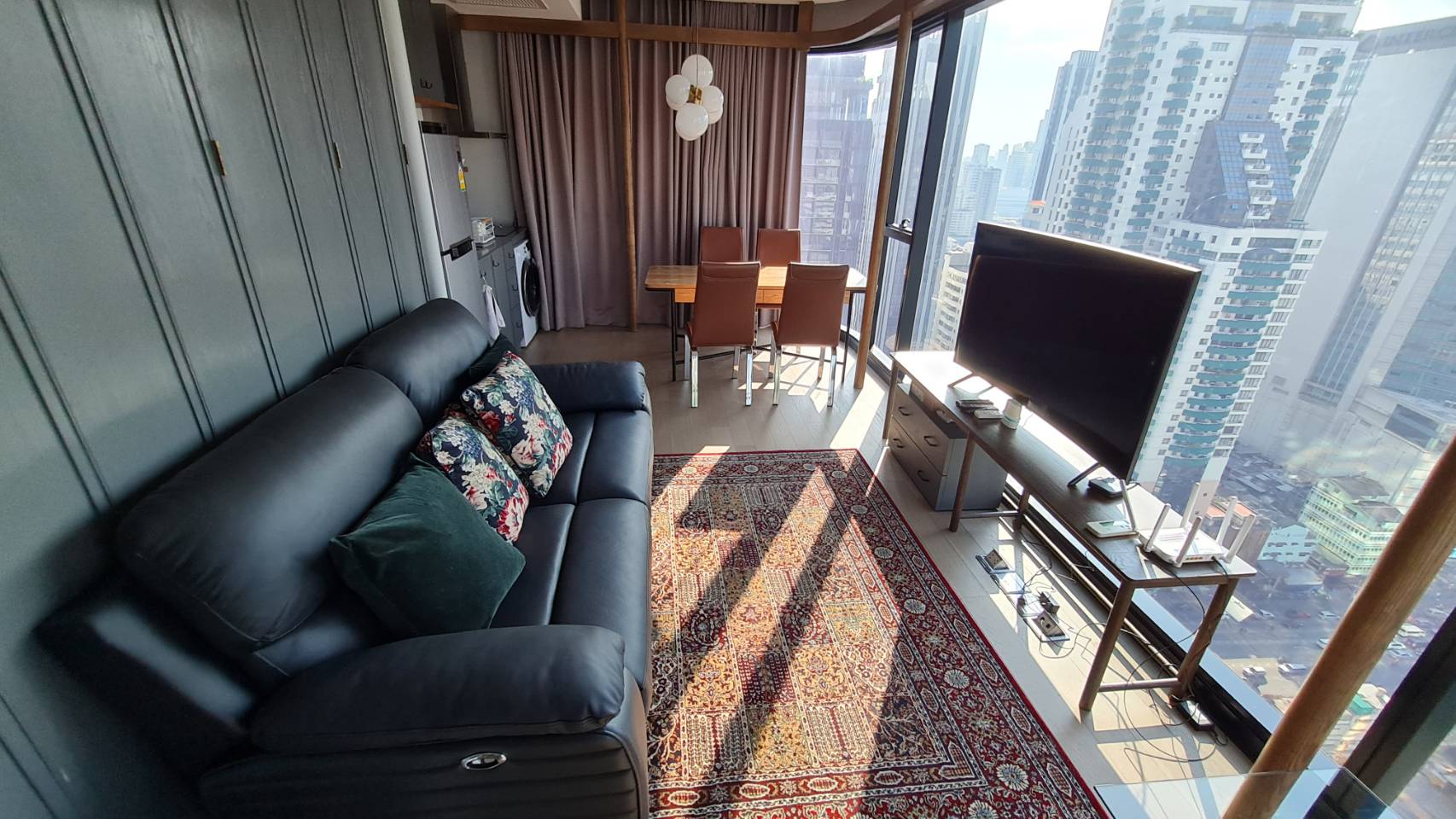 For RentCondoSukhumvit, Asoke, Thonglor : Ashton Asoke for Rent - 2 beds  - 67 sqm - 62000 THB