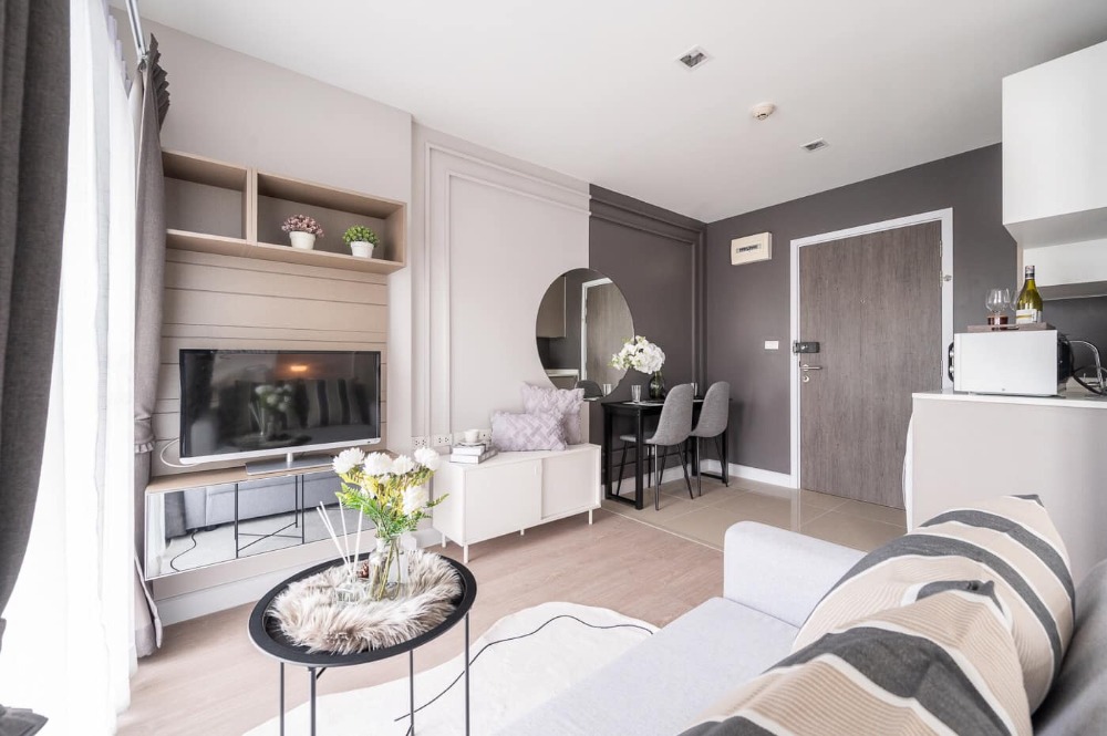 For SaleCondoSapankwai,Jatujak : Metro Luck Phahon-Sutthisan, luxury condo near BTS Saphan Kwai