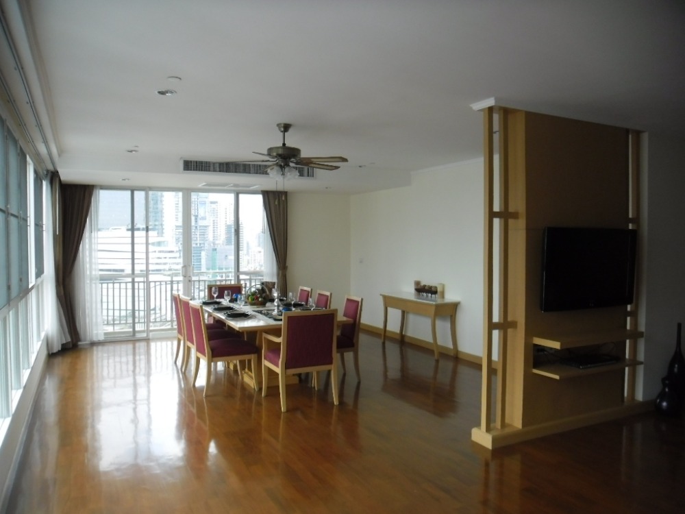 ให้เช่าคอนโดสุขุมวิท อโศก ทองหล่อ : GM Height Serviced Apartment 275 sqm 3bedrooms 3Bathrooms 115,000 per month