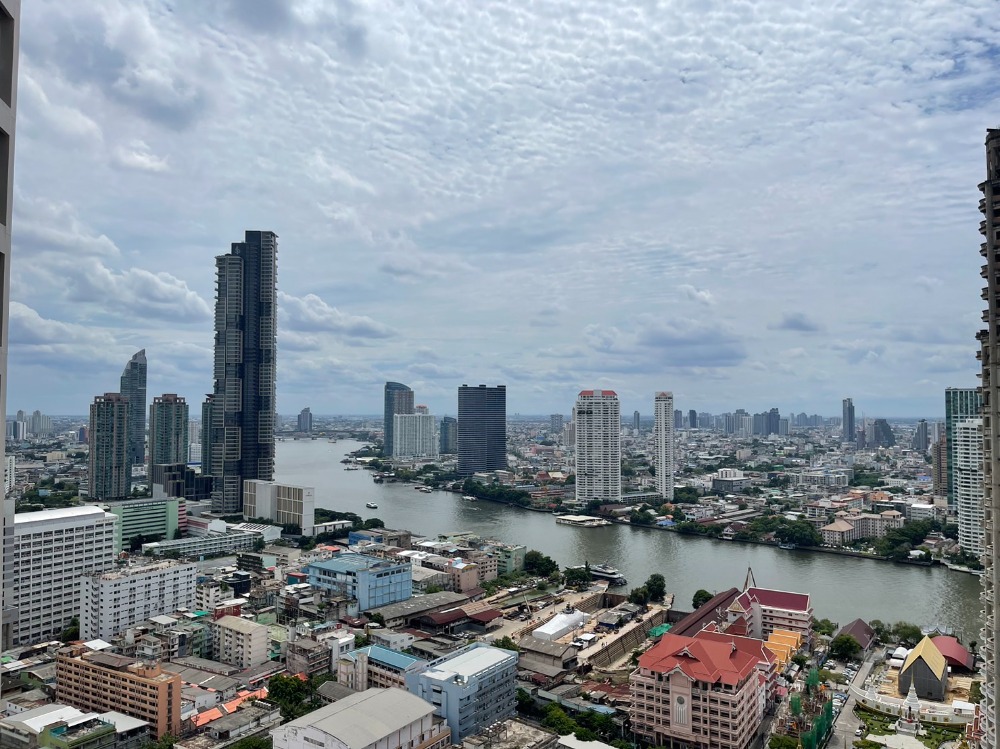 ให้เช่าคอนโดสาทร นราธิวาส : Rhythm Sathorn ใกล้ bts สะพานตากสิน วิวแม่น้ำ ขนาด 45 sqm Fully Furnished