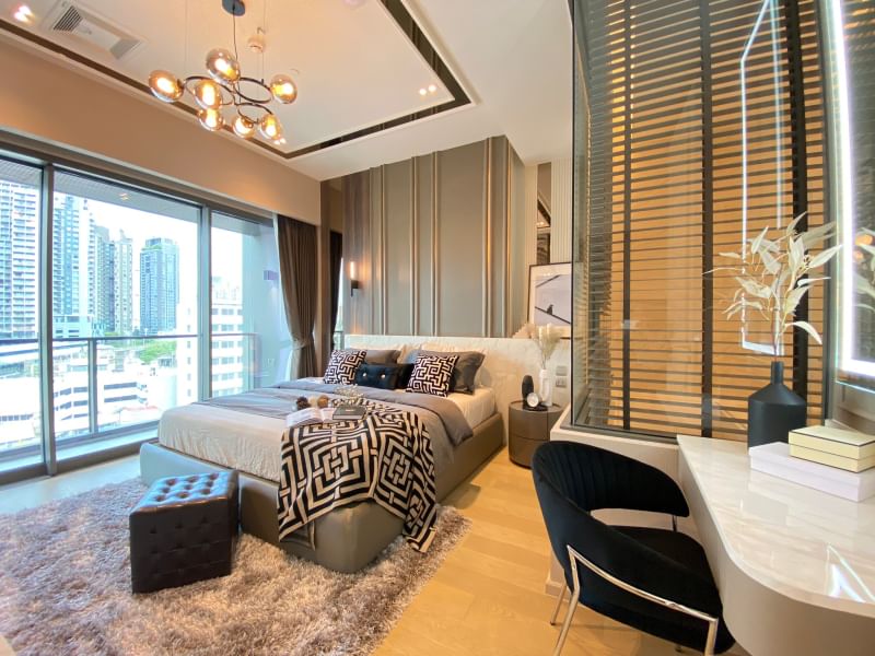 ให้เช่าคอนโดสุขุมวิท อโศก ทองหล่อ : The Strand Thonglor (For Rent)  1 ห้องนอน 1 ห้องน้ำ 📞 𝐂𝐚𝐥𝐥. | 𝐋𝐢𝐧𝐞. 𝟎𝟔𝟐-𝟔𝟗𝟒-𝟏𝟕𝟗𝟒