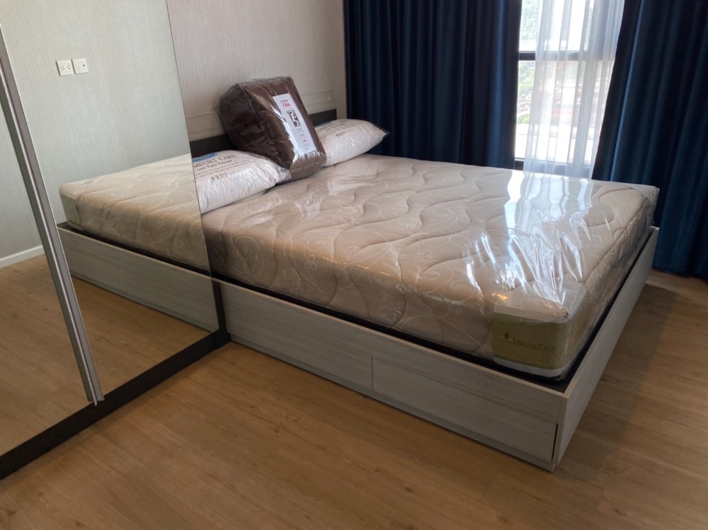 For RentCondoSriracha Laem Chabang Ban Bueng : Condo for rent, Notting Hill, Laem Chabang-Sriracha, high floor, fully furnished. Ready to move in now.
