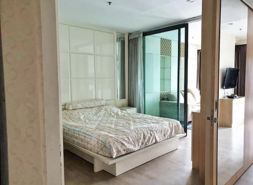 For RentCondoSukhumvit, Asoke, Thonglor : 🔮 For rent Noble Remix 🛏️ 1 bedroom 🛁 1 bathroom, size 51 sq m., 21st floor ✨