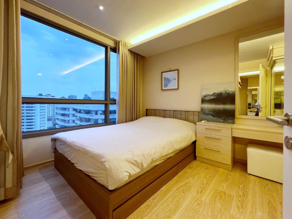 ให้เช่าคอนโดสุขุมวิท อโศก ทองหล่อ : 💫 ให้เช่า H Sukhumvit 43 🛏️ 1 ห้องนอน 🛁 1 ห้องน้ำ ขนาด 40 ตรม. ชั้น 25 ✨