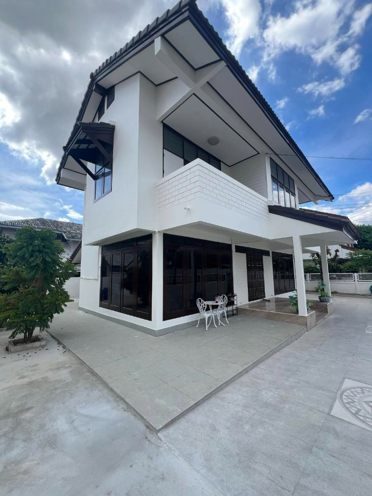 ให้เช่าบ้านเกษตรศาสตร์ รัชโยธิน : ให้เช่า บ้านราชตฤณมัย 105 ตรว. เฟอร์บางส่วน ใกล้เซ็นทรัลรามอินทรา