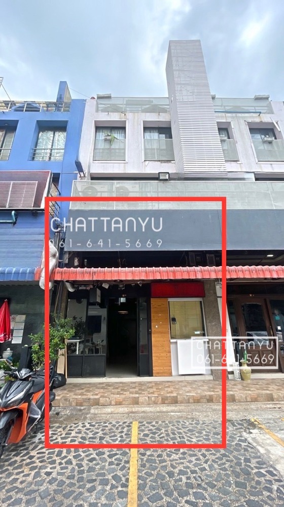 For RentShop HouseSukhumvit, Asoke, Thonglor : Business Space for Rent (1st floor), very good location, Thonglor **accept cannabis business, bar, karaoke, etc