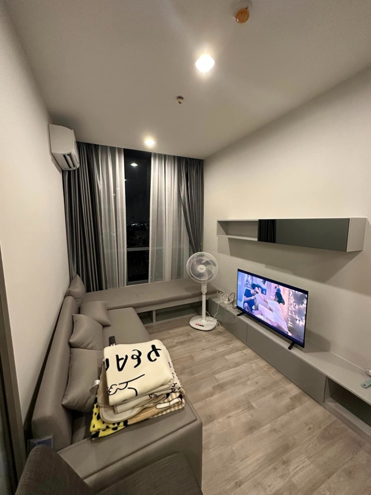 For RentCondoBang Sue, Wong Sawang, Tao Pun : 👑 Niche Pride Taopoon-Interchange 👑 Very beautiful room, 29th floor, south side, beautiful view, seeing the curve of the river. The room is fully decorated and ready to move in.
