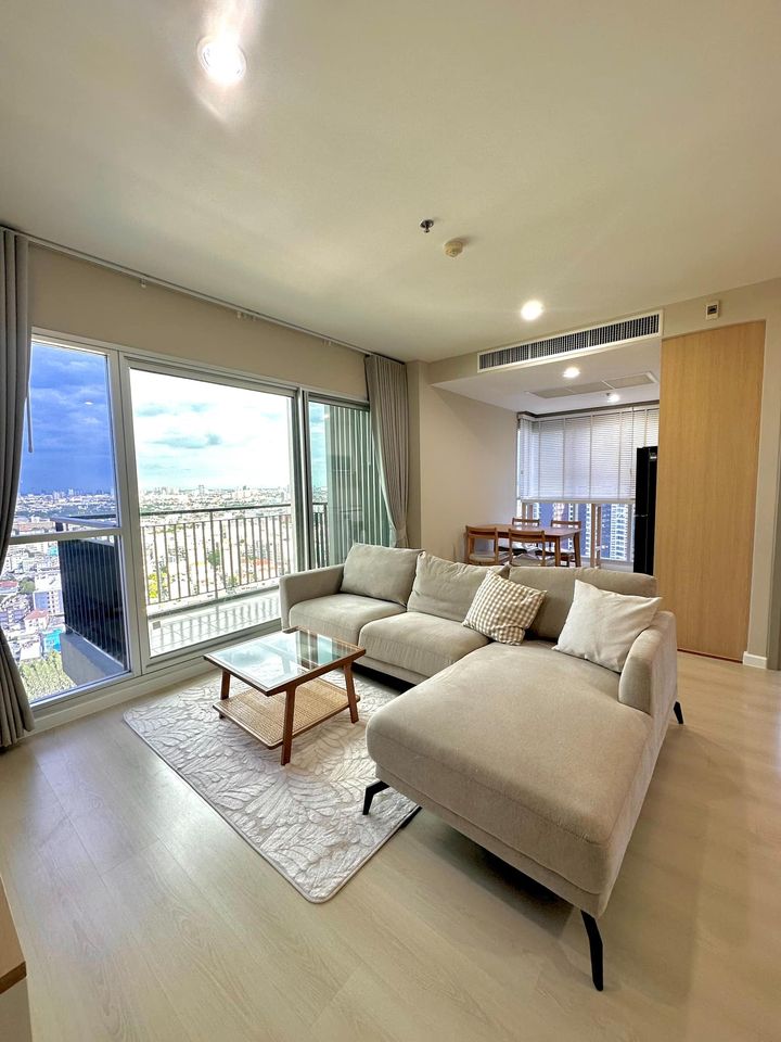ให้เช่าคอนโดรัชดา ห้วยขวาง : LIFE รัชดาภิเษก MRT ห้วยขวาง ห้องมุม 65SQM 2B2B 29FL 30,000 P/M