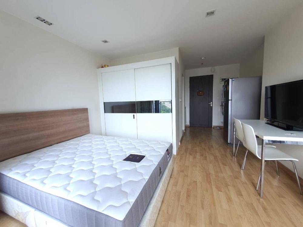 ขายคอนโดพระราม 9 เพชรบุรีตัดใหม่ RCA : FOR SALE ขาย Casa อโศก - ดินแดง