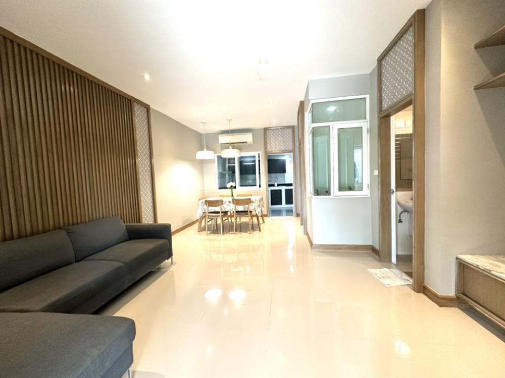 For SaleTownhomeBang Sue, Wong Sawang, Tao Pun : 🏡Urgent sale, special price, beautiful house, plot in front of the project garden, behind the edge 💚🏡😍