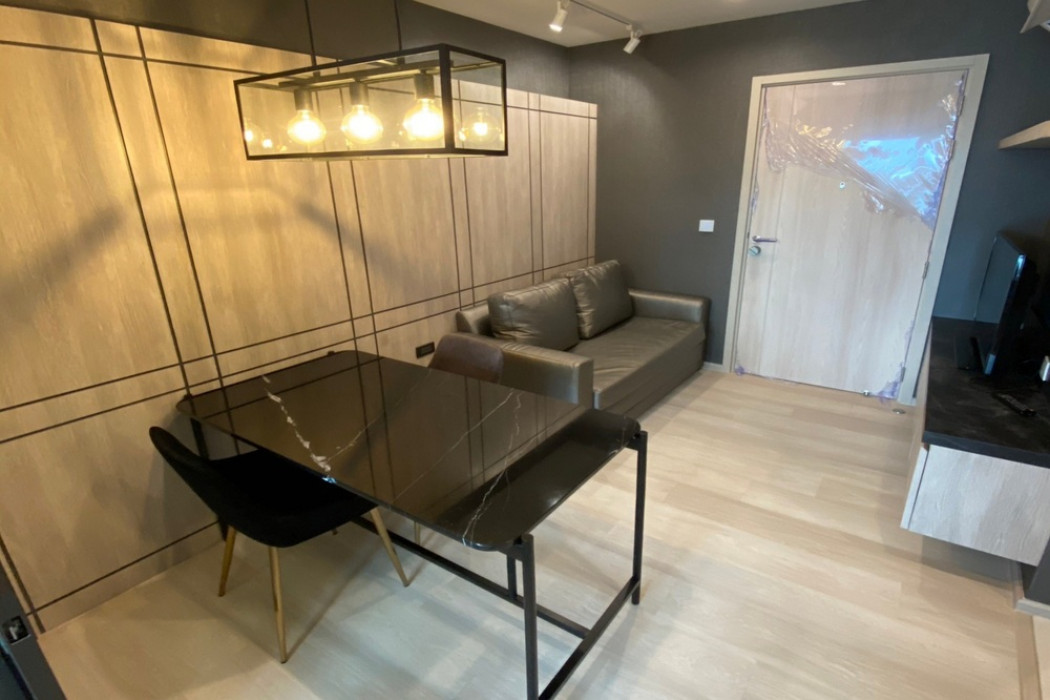 For RentCondoWitthayu, Chidlom, Langsuan, Ploenchit : Code C20221209325....Life One Wireless for rent, 1 bedroom, 1 bathroom, furnished, ready to move in
