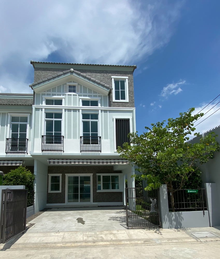 For SaleTownhomeBangna, Bearing, Lasalle : Townhome Indy 4 Bangna km.7 / 3 bedrooms (for sale), Indy 4 Bangna km.7 / Townhome 3 Bedrooms (FOR SALE) CJ266