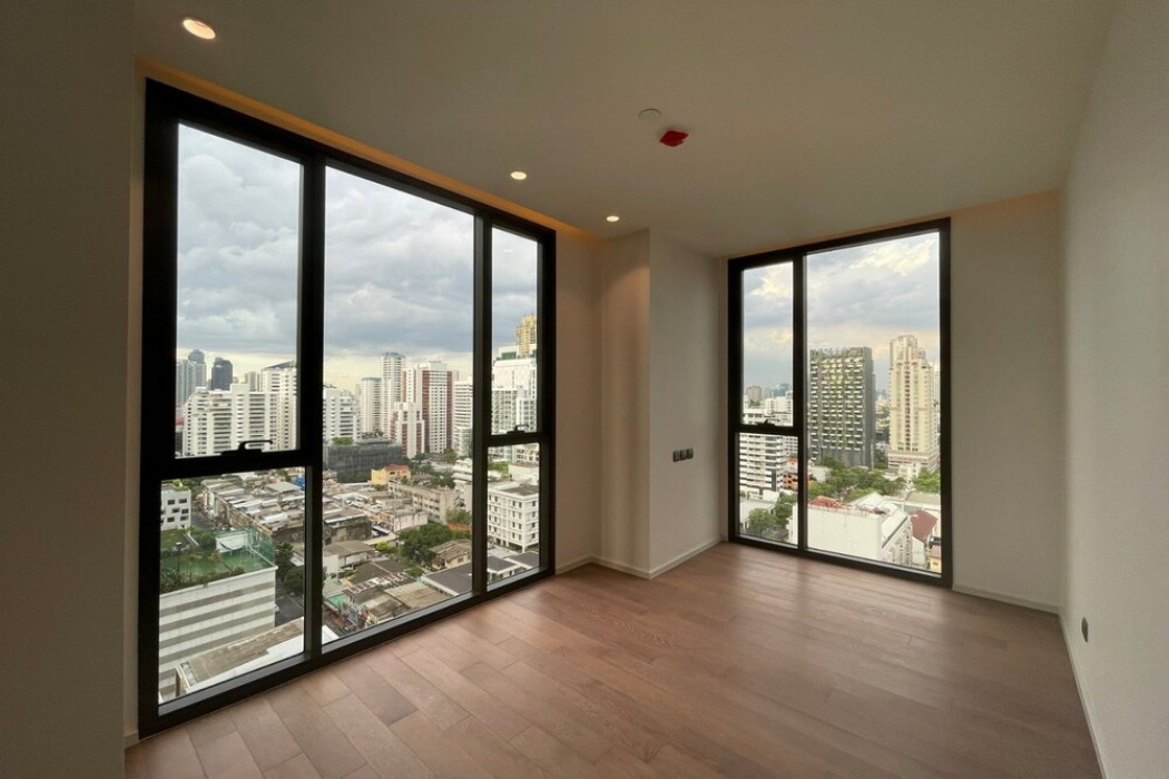 For RentCondoSukhumvit, Asoke, Thonglor : Code C20230900490....MUNIQ Sukhumvit 23 for rent, 2 bedroom, 2 bathroom, high floor, Partly Furnished, ready to move in
