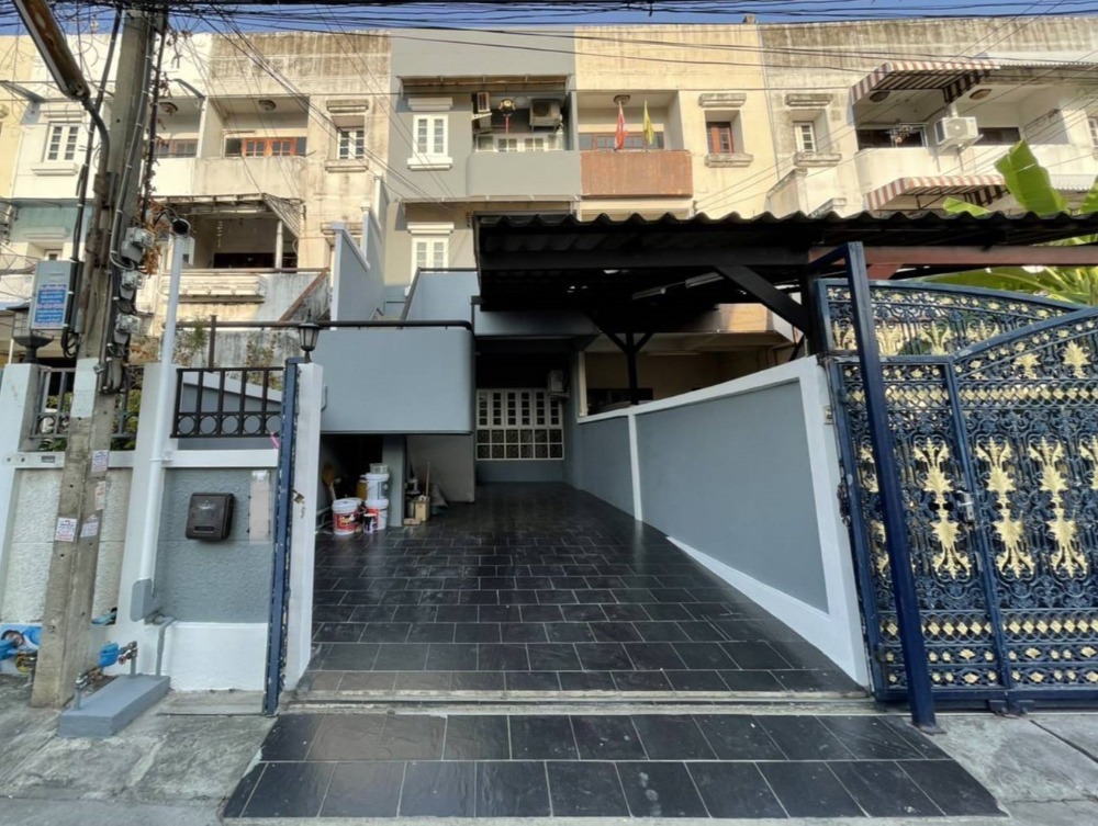 ให้เช่าทาวน์โฮมรัชดา ห้วยขวาง : EL23R-008 ให้เช่า บ้าน ทาวน์โฮม รัชดา สุทธิสาร แบบ 3 ชั้น 5 ห้องนอน 26 ตรว 170 ตรม เฟอร์นิเจอร์และเครื่องใช้ไฟฟ้าครบ ใกล้ MRT ห้วยขวาง รัชดาภิเษก ลาดพร้าว วิภาวดีรังสิต