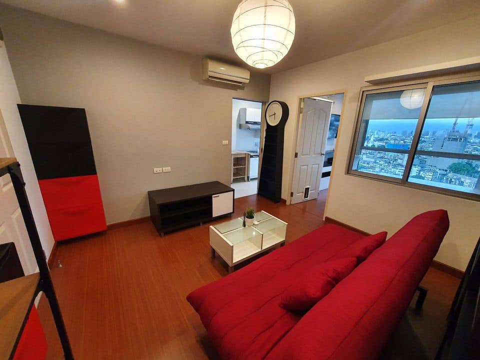 For RentCondoWongwianyai, Charoennakor : Condo for sale/rent THE NICHE Taksin, 20th floor, near BTS/MRT, east side, fully furnished and electrical appliances.