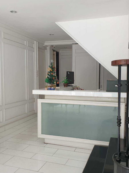For RentRetail SpaceRatchadapisek, Huaikwang, Suttisan : For Rent Bangkok Retail Sutthisan Winitchai Huai Khwang BRE19775