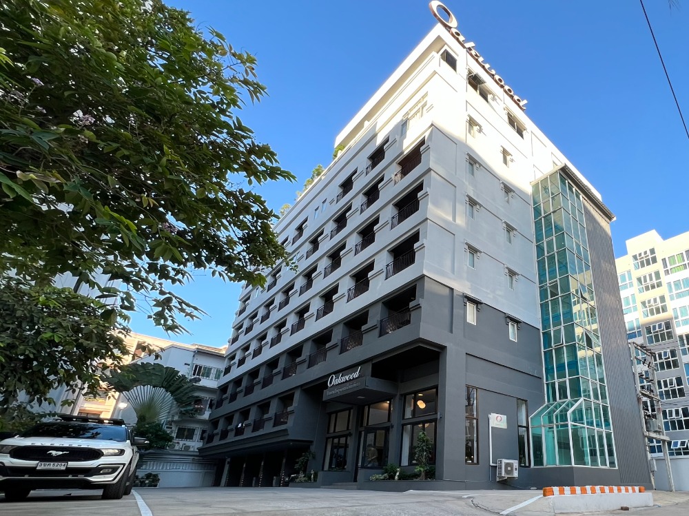 For SaleHotel&Apartment BusinessPattaya, Bangsaen, Chonburi : Hotel for sale, Pattaya Central, Pattaya Second Road, Bang Lamung, area 271 sq m, 76 rooms.
