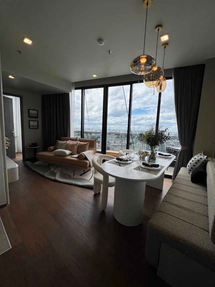 ให้เช่าคอนโดอารีย์ อนุสาวรีย์ : LTH9435 – Ideo q victory FOR RENT size 71 sqm. 2 beds 1 bath near BTS Victory MonumentStation ONLY 60k/Month