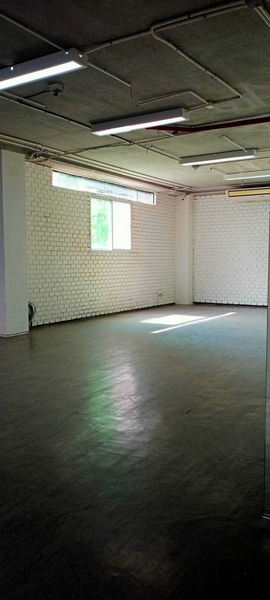 ให้เช่าสำนักงานสุขุมวิท อโศก ทองหล่อ : For Rent Bangkok Office Sukhumvit BTS Ekkamai Watthana BRE18065