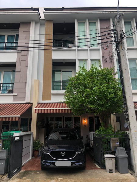 ขายทาวน์โฮมเลียบทางด่วนรามอินทรา : For Sale Bangkok Town House Baan Klang Muang S-Sense Rama 9-Ladprao Wang Thonglang BRE16779