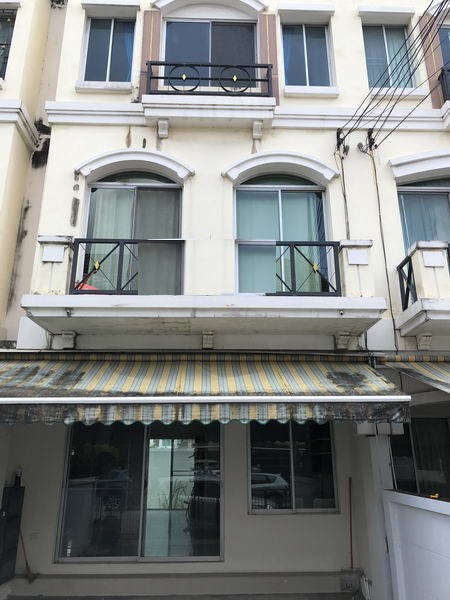 ให้เช่าทาวน์โฮมมีนบุรี-ร่มเกล้า : For Sale and Rent Bangkok Town House Baan Klang Muang Krungthep Kreetha 7 Bang Kapi BRE15136