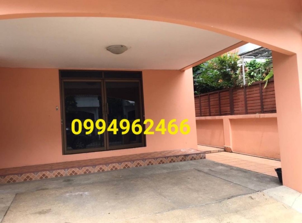 ให้เช่าบ้านรัตนาธิเบศร์ สนามบินน้ำ พระนั่งเกล้า : ให้เช่า บ้านแฝด 2 ชั้น 3 ห้องนอน รันาธิเบศร์ ใกล้ MRT สถานีบางกระสอ และเซ็นทรัล รัตนาธิเบศร์ *เลี้ยงแมว/หมาเล็กได้*