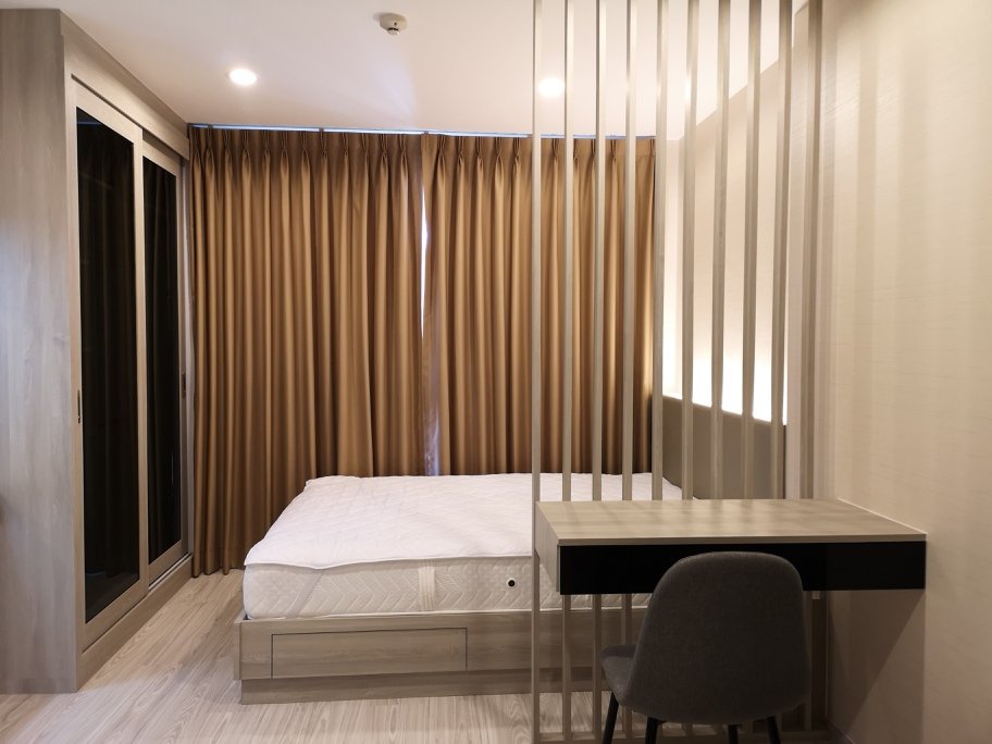 For RentCondoBang Sue, Wong Sawang, Tao Pun : 👑 Ideo Mobi Bangsue Grand Interchange 👑 For rent, very good price The room is proportional, fully decorated, built in the entire room, complete with electrical appliances.