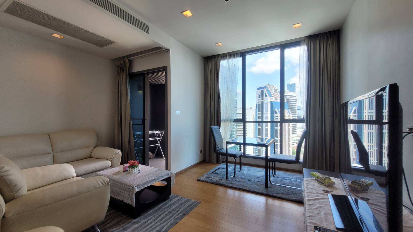 ให้เช่าคอนโดนานา : Hyde Sukhumvit 13 for Rent - 1 beds  - 48 sqm - 38000 THB