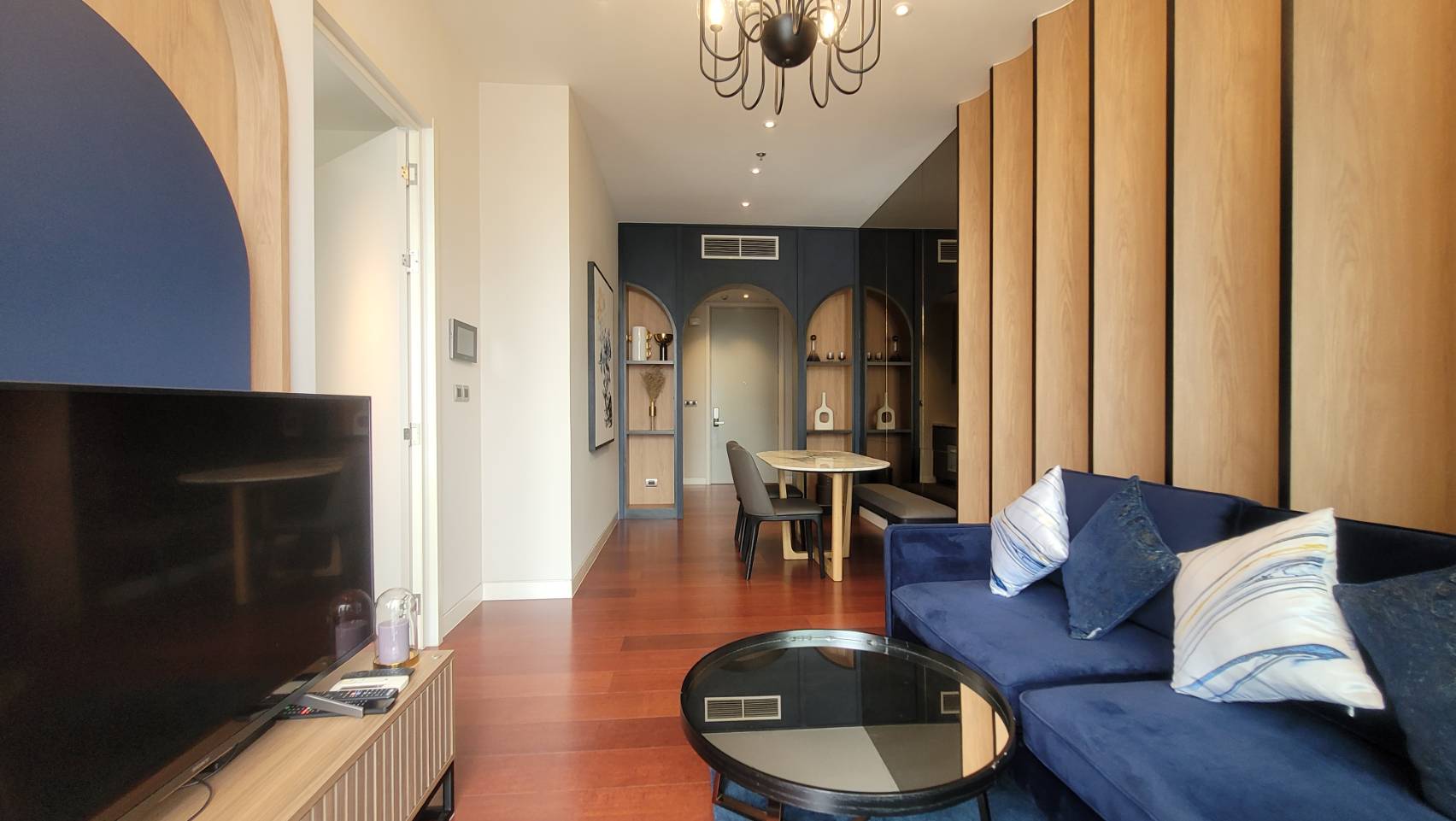 ให้เช่าคอนโดสุขุมวิท อโศก ทองหล่อ : KHUN by YOO inspired by Starck for Rent - 1 beds  - 53 sqm - 62000 THB
