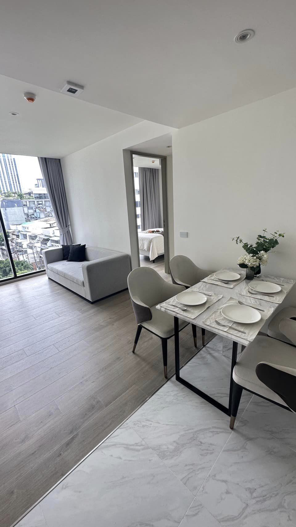 For RentCondoSukhumvit, Asoke, Thonglor : FYNN Asoke for Rent - 2 beds  - 65 sqm - 47500 THB