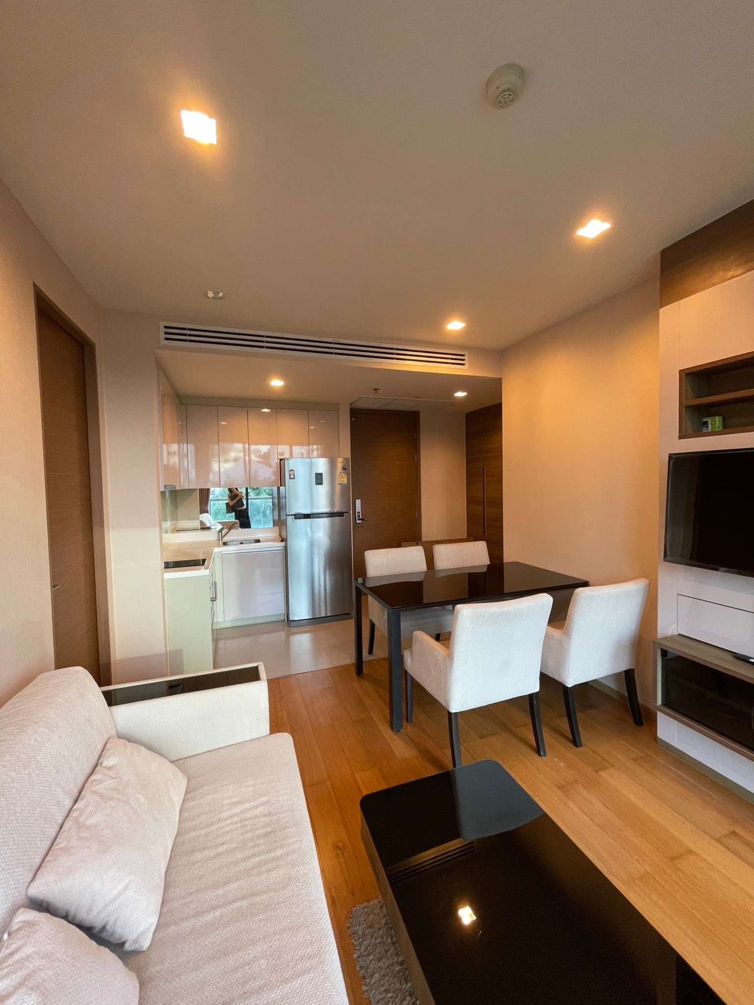 For RentCondoSathorn, Narathiwat : The Address Sathorn for Rent - 2 beds  - 69 sqm - 40000 THB