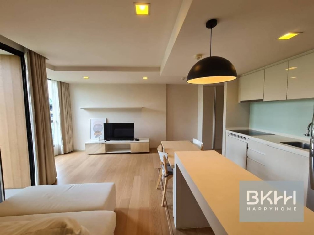 ให้เช่าคอนโดสุขุมวิท อโศก ทองหล่อ : คอนโดสวยให้เช่าLiv49 2b 2bath