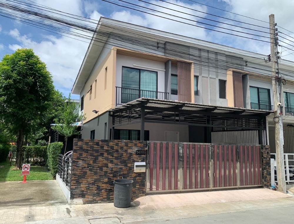 For RentTownhomePattanakan, Srinakarin : Corner house, The connect 27 for rent