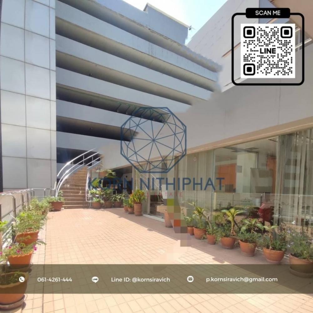 For RentRetail SpaceSukhumvit, Asoke, Thonglor : Business space for rent, MRT Sukhumvit Station (Asoke), Soi Sukhumvit 21, has parking, suitable for spa / clinic / dentistry / nursery / yoga, Pilates / tattoo shop / nails, hairdressing, eyelash extensions, eyebrow tattooing.