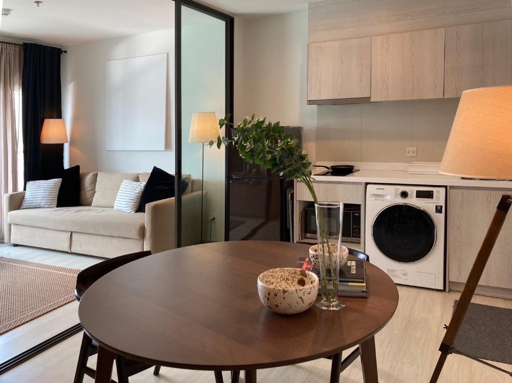 For RentCondoOnnut, Udomsuk : Urgent!! Beautiful room as described, ready to move in, Life sukhumvit 48, fully furnished.