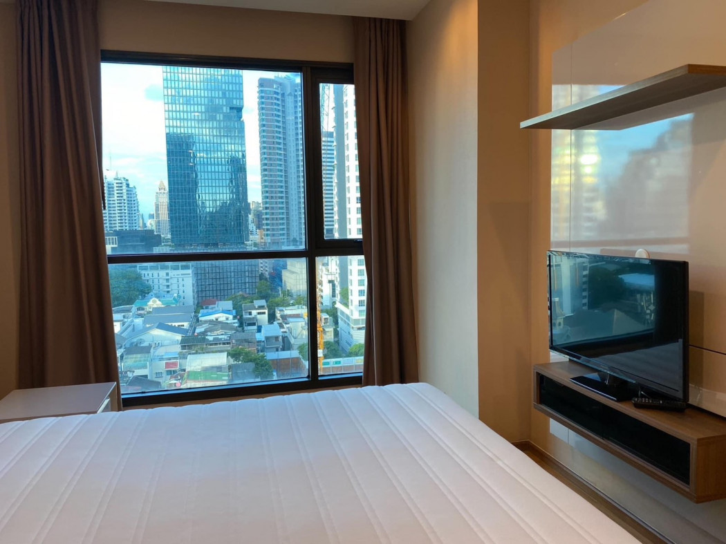 For RentCondoSathorn, Narathiwat : Condo for rent, 1 bedroom, The Address Sathorn, 46.5 sq m. Fully furnished, good location, good price.