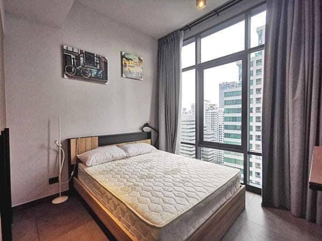 For RentCondoSukhumvit, Asoke, Thonglor : Condo for rent, 1 bedroom, THE LOFTS Asoke, 35 sq m., luxurious, spacious room, in the heart of Asoke.