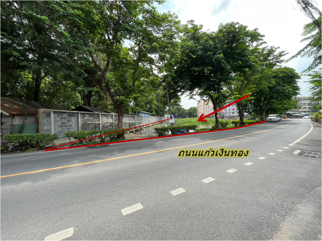 For SaleLandPinklao, Charansanitwong : Land for sale, good location, Taling Chan, 5 rai 1 ngan 32 sq m, Kaeo Ngoen Thong Rd. Next to Khlong Chak Phra