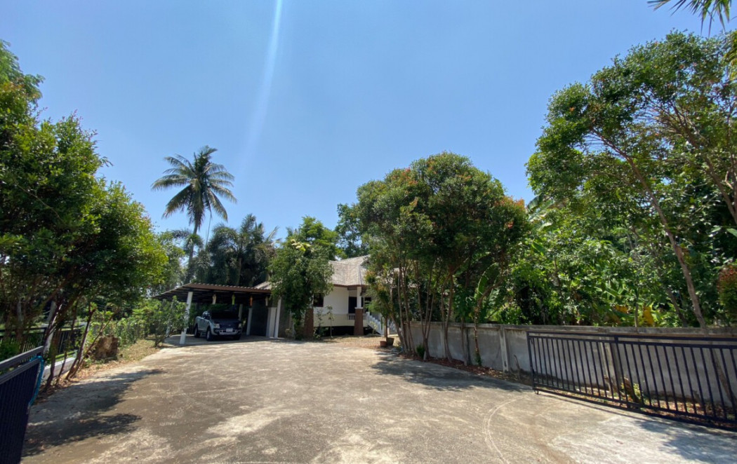 For SaleHouseChiang Mai : Single house for sale, 2 bedrooms, 200 sq wa, San Sai, Soi 1, Doi Saket district, Chiang Mai.